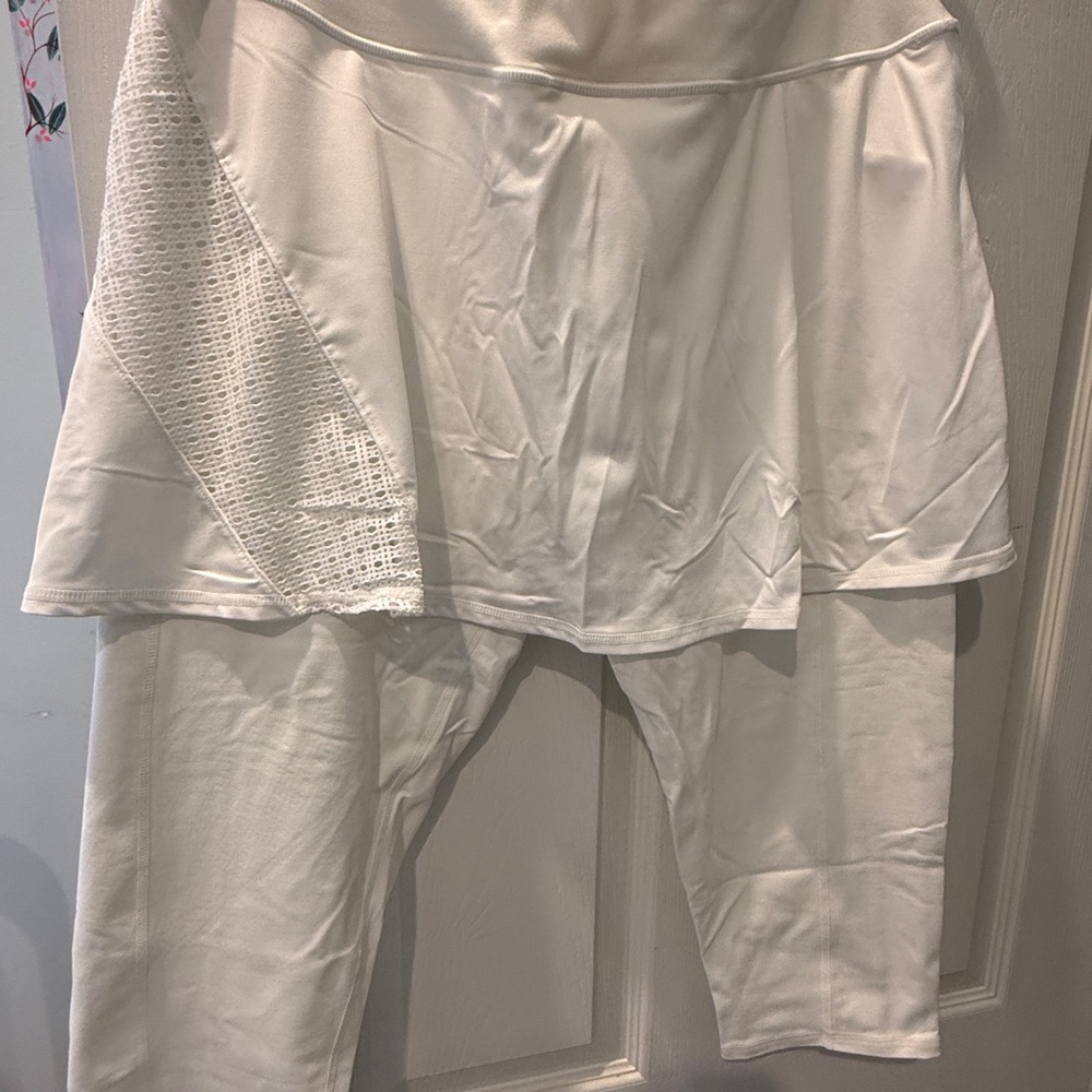 EUC Tuckernuck Sport - Jesse Skirted Capri XXL